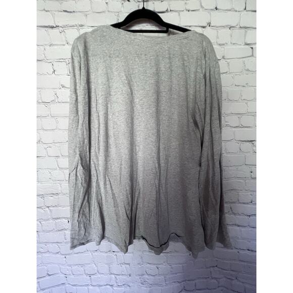 Loft Plus Size Grey Long Serve T-shirt Size 24/26 - Picture 3 of 3